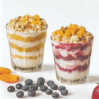 ხილის იოგურტი