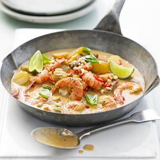 Massamam king prawn curry