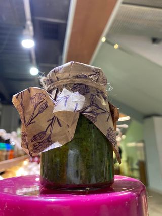 მწვანე თხილიანი საშუალო