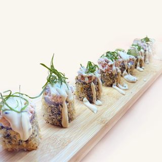  Hot Rolls Okinawa