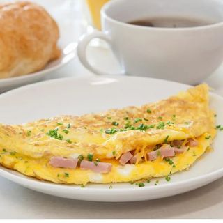 Omelette charcuterie 