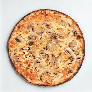 Пица Фунги фамилна