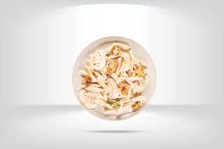 Pasta sa piletinom i gljivama