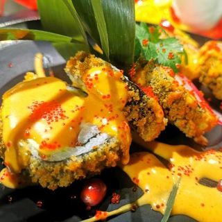 Maki fritto spicy 3 pezzi