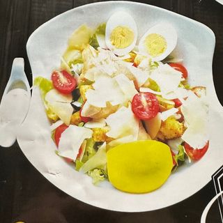 Салата Цезар (400г.)