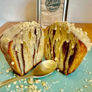 Roll Canela Avellana Blanca