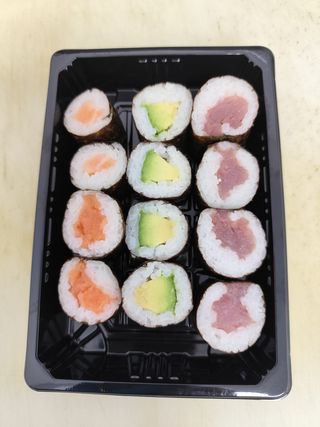 Bandeja Maki 2 (12 Pzs.)
