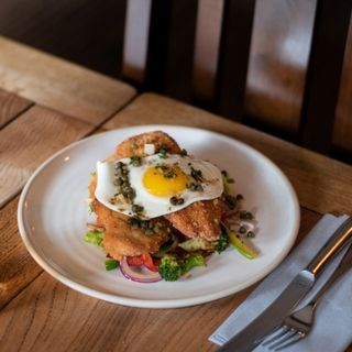 Milanesa A Caballo De Pollo
