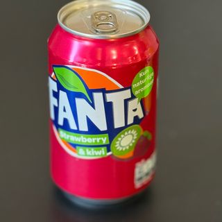 Fanta strawberry e kiwi