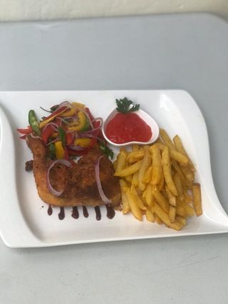 Chicken Maryland with Chips