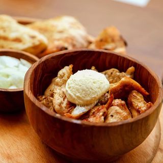 Pileće trakice sa kajmakom