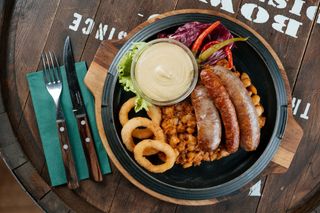 Tris pabskih kobasica