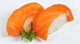 23 Nigiri salmone