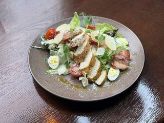 Салат Цезар з куркою (270g)