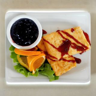 Сирене със сладко от боровинки