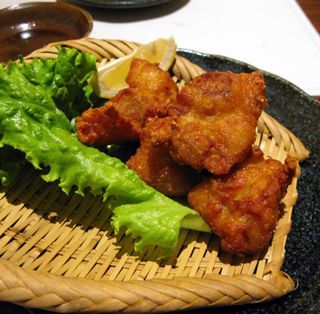 12a. Torikatsu pollo frito (6 pzs.)