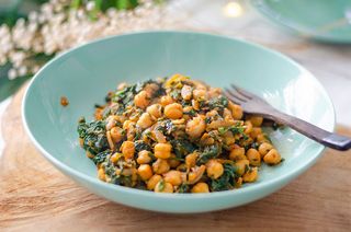 Espinacas Con Garbanzos (Ración)