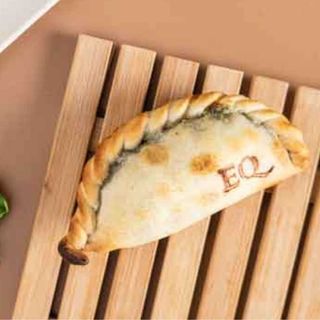Empanada de Espinacas y Queso