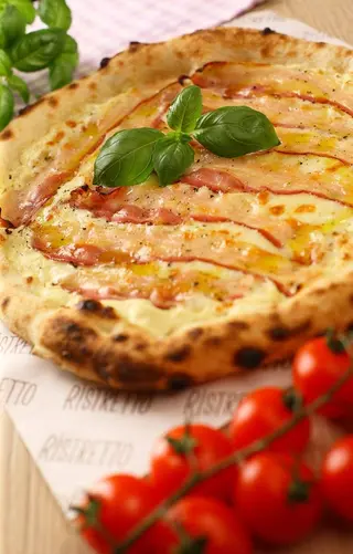 Pizza Carbonara