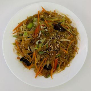 Taitei de orez cu legume