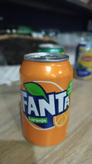 Fanta laranja lata 0.33 cl