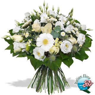 Bouquet di fiori misti bianchi