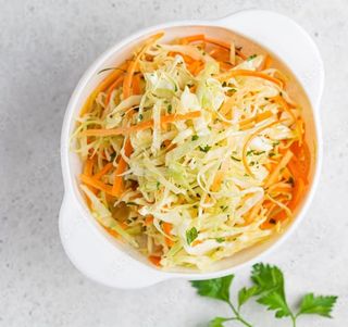 Салата Зеле с моркови (300г)