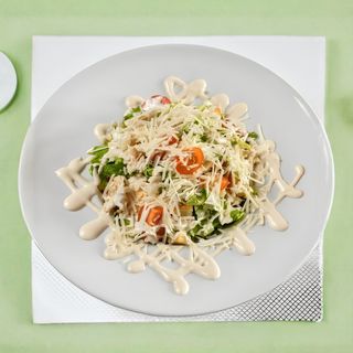 Cezar salata porcija 450 gr