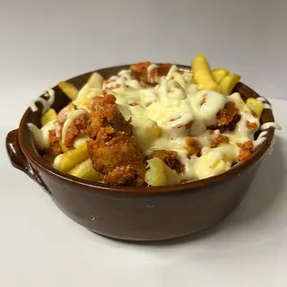 Patatine funghi porcini salsiccia e mozzarella 