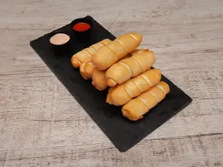 Tequeños De Queso (10 Unidades) 