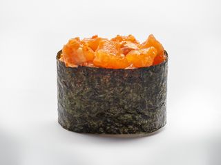 Спайсі Саке суші