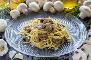 Spaghetti Queso Champignons
