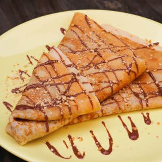 Crepe cu Finetti si biscuiti/banane
