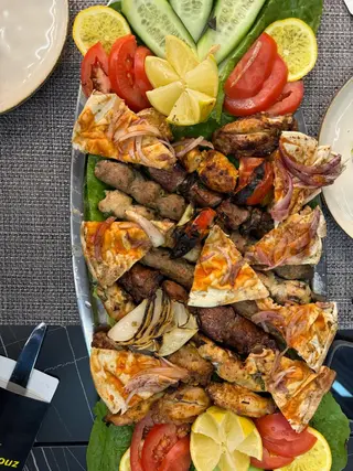 Mashawi 4 Personne