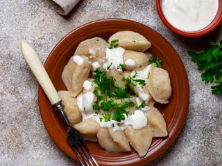 Pierogi z twarogiem i szpinakiem 18 szt.