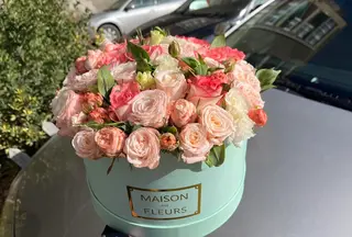 Pink white and cream color spray roses