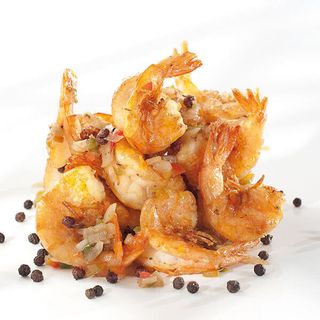 Gamberi fritti con sale e pepe