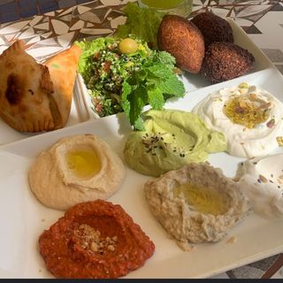 Plato Habibi por 1 persona