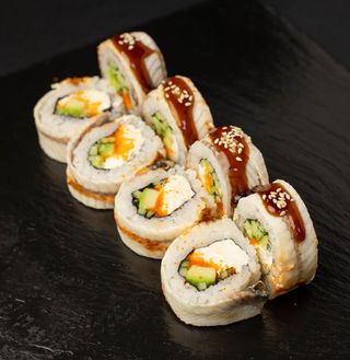 Філадельфія з вугрем (8шт/320г)