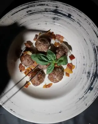 Polpettine con cacio, pepe e pancetta - 6 pezzi