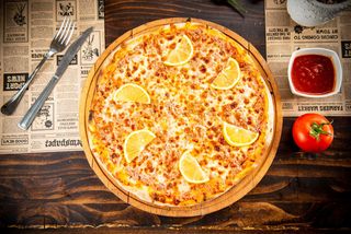 Pizza Fish & Lemon mare