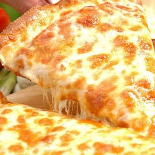 Pizza 4 Queijos