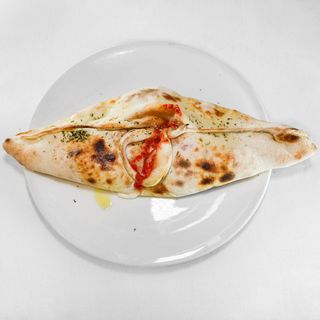 Pizza Calzone (33 cm.)