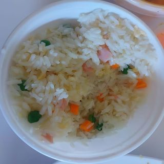 Arroz frito tres delicias