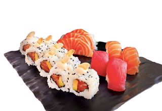 172.  Sushi medio mix