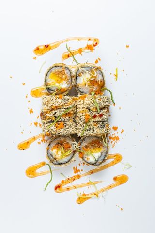 Обсмажений рол з лососем 300/10шт