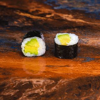 HOSOMAKI Z AVOCADO 