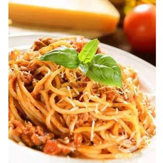 108 Spaghetti al ragù