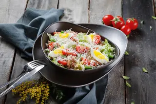 Salată cu ton