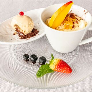 Tiramisú Con Gelatina De Amaretto